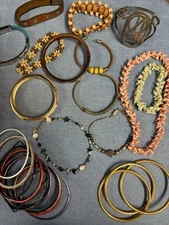 Vintage Lot Of Bracelets Metal Wood Stones Shells Bohemian Nice Hippie Variety