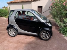 SMART FOTWO noir excellent état révision Mercedes longueur 2.70 cm – photo 1