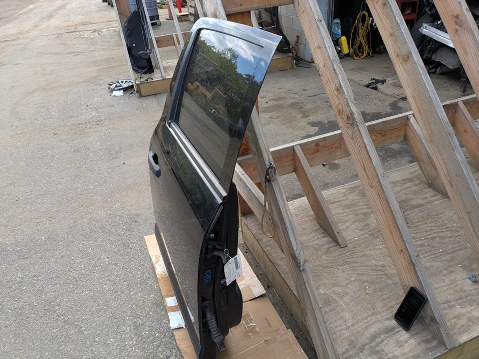 (LOCAL PICKUP ONLY) Passenger Right Rear Side Door Fits 16-23 TITAN XD 777184 Foto 2 de 4