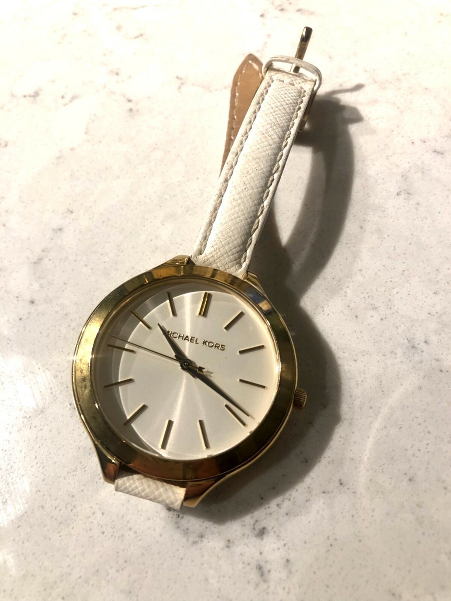Michael Kors analog watch women white face gold leather  display picture 2