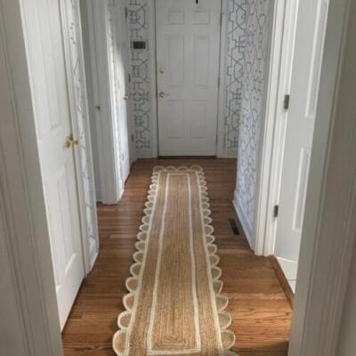 carpet Scallop Rug Natural jute braided style rustic Modern look Living area rug