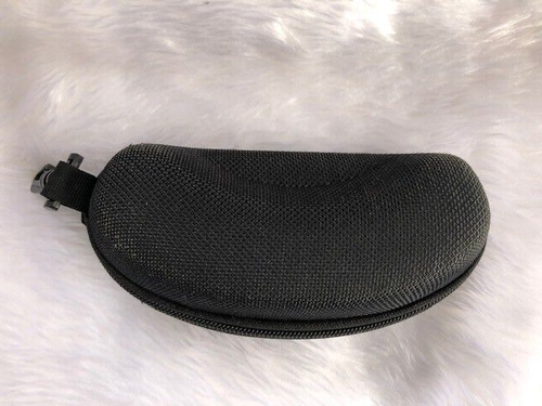 Used - Leader black zipped glasses / sunglasses case - proceeds to charity - Picture 2 of 3