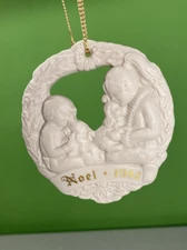 NEW 1982 GORHAM Joys of Christmas Ornament Medallion CHRISTMAS PUPPIES