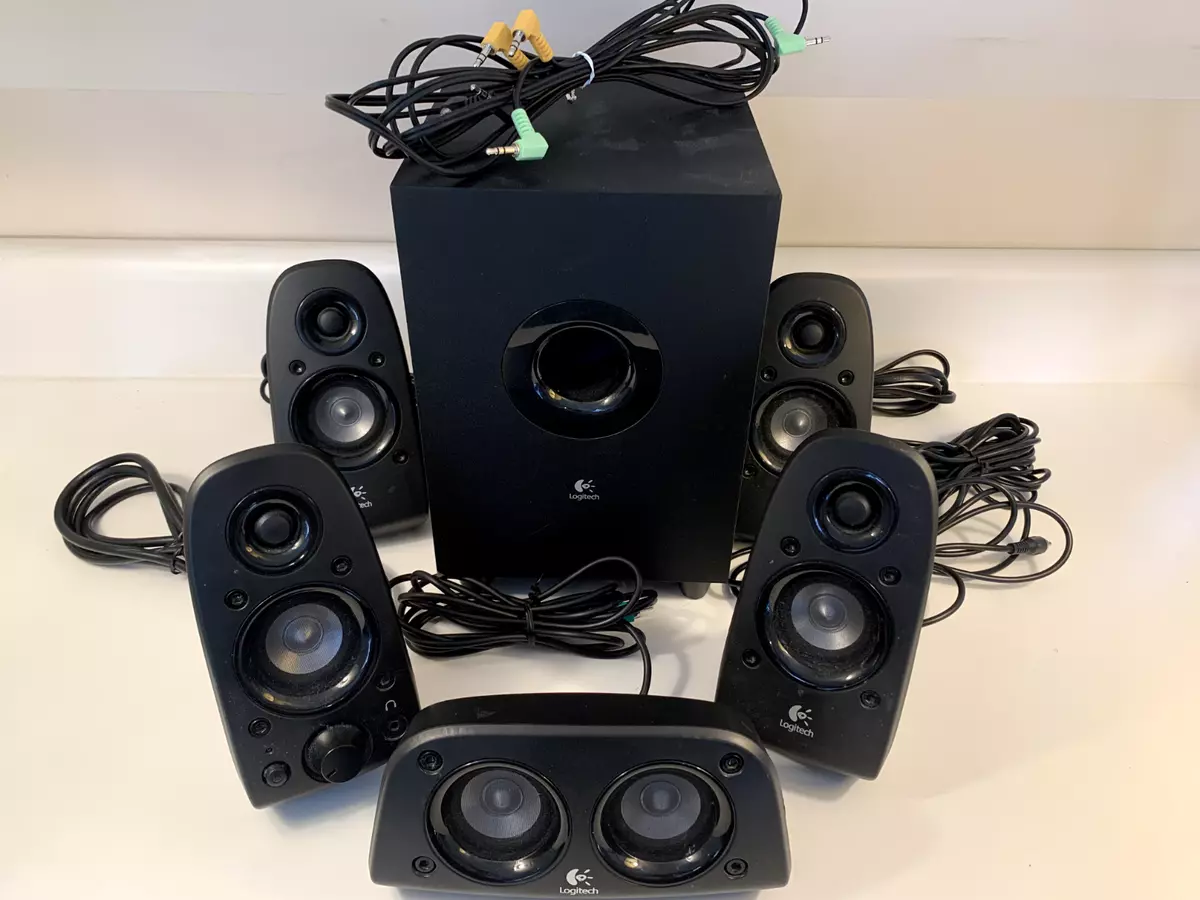 Logitech Z506 5.1 Surround Sound Home Theater Speaker System 6 Piece Set