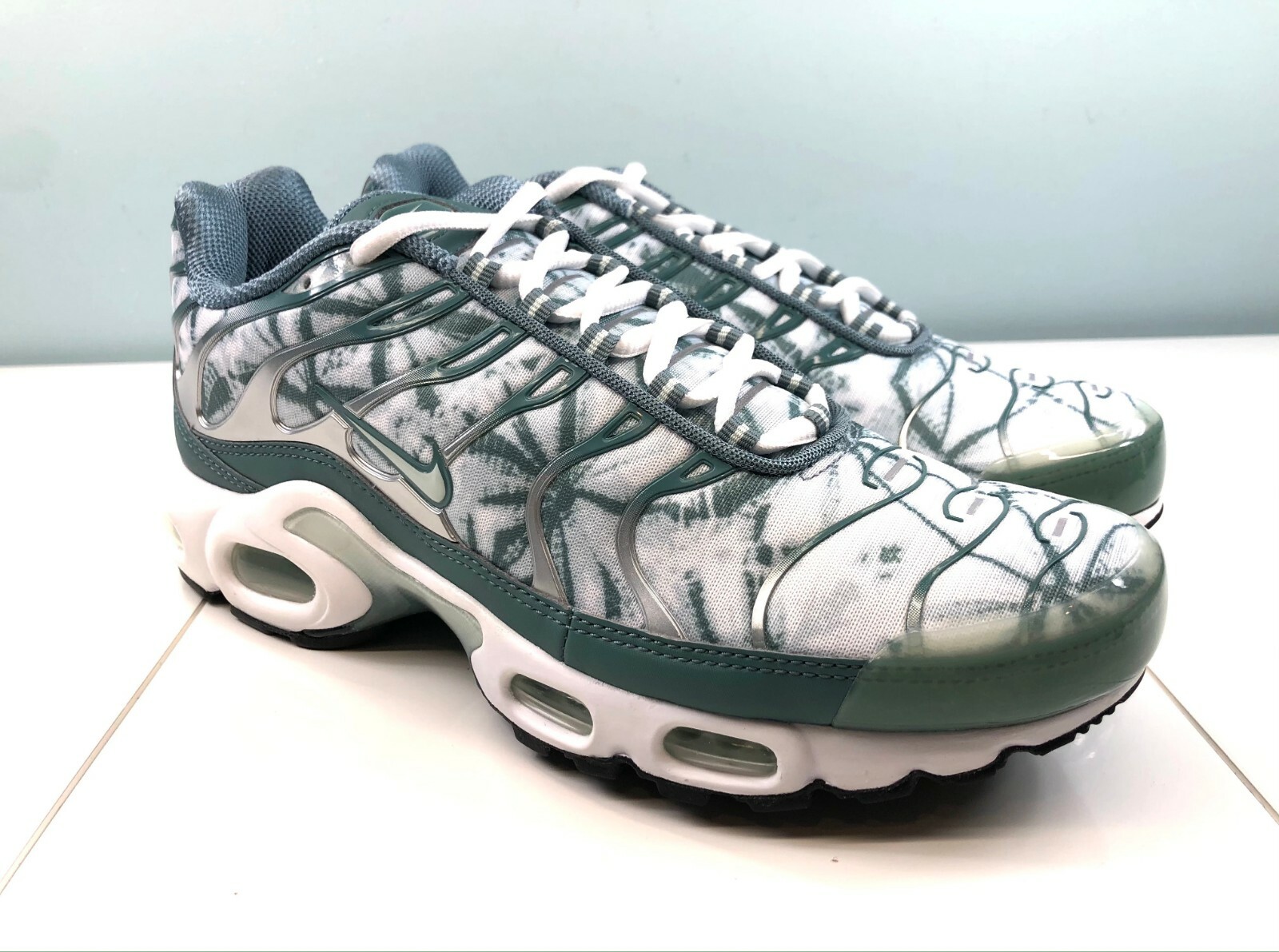 Size 8.5 - Nike Air Max Plus Palm Pack - Green 2019 for sale online | eBay