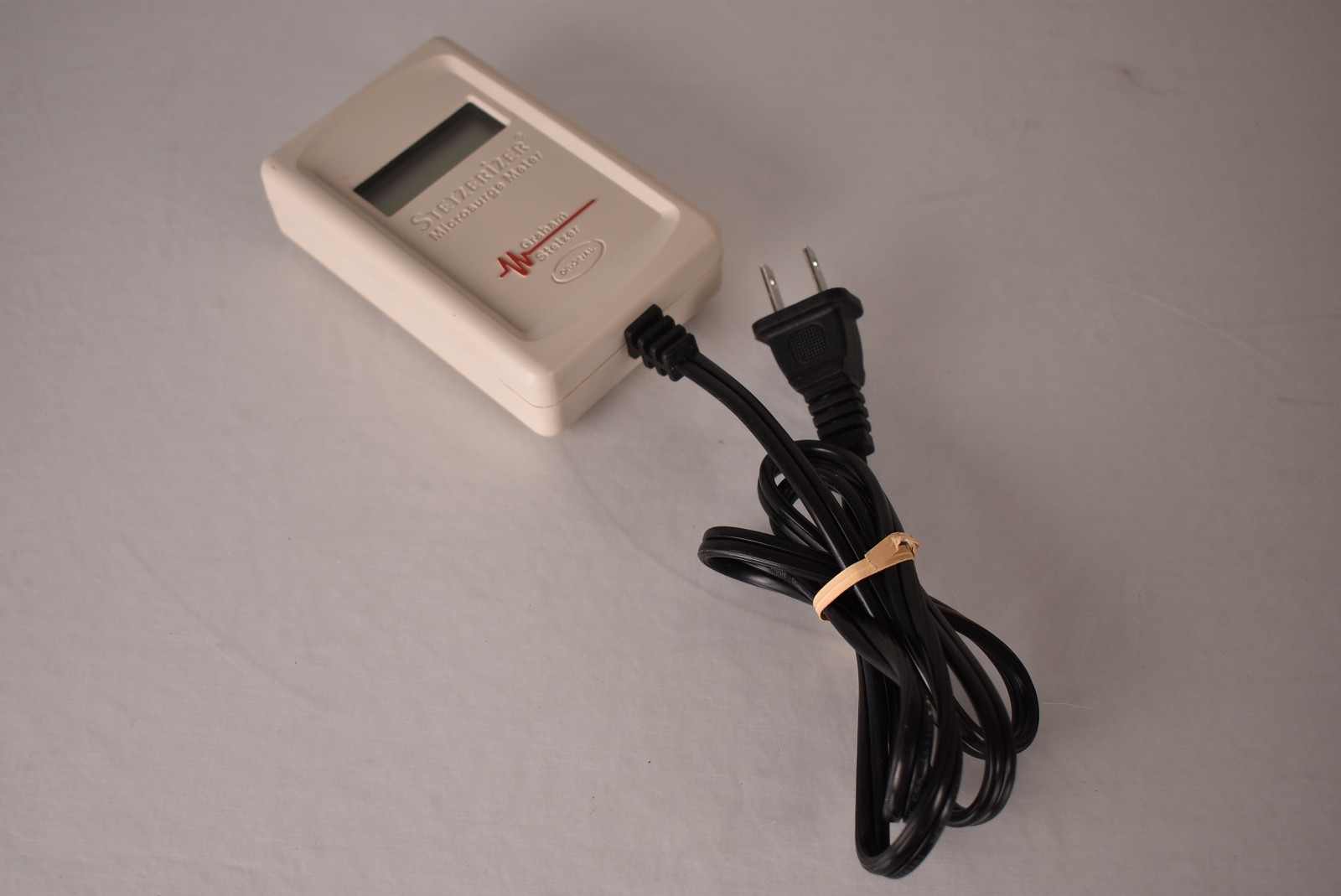STETZERIZER MICROSURGE METER MODEL GS-M300-A