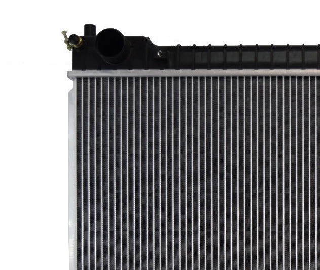 New Radiator For 97-14 Ford Econoline 5.4L 6.8L 7.3L 56mm 2Row Lifetime Warranty - Image 3 of 4