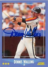 Denny Walling autographed baseball card (Houston Astros) 1988 Score #145