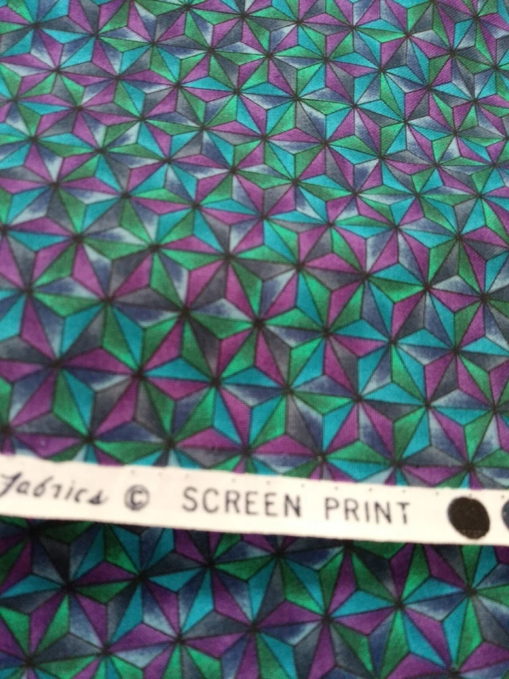 Hoffman Fabric Pablos Puzzles Kaleidoscope Star Purple Green Blue BTY X 43 in - Image 4 of 4