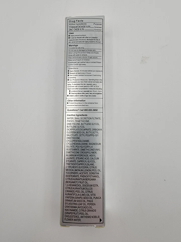 It Cosmetics Your Skin But Better CC+ SPF 50 (leve) 1,08 fl.oz validade 03/2025 - Imagem 2 de 4