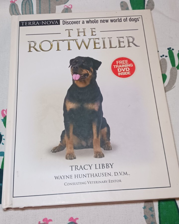 The Rottweiler by Tracy Libby (2006) Hardcover Book W/ Dvd Dogs