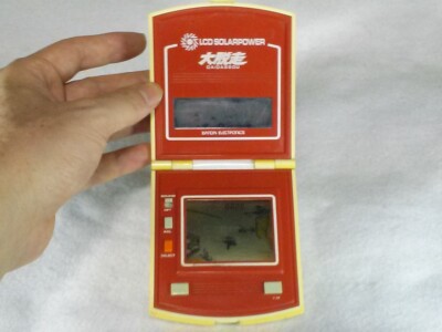 Daidassou Great escape Bandai LCD solar power /80'Game | eBay