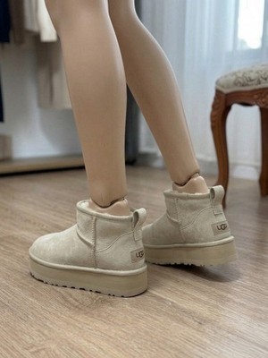 UGG Ultra Mini Classic Beige 38