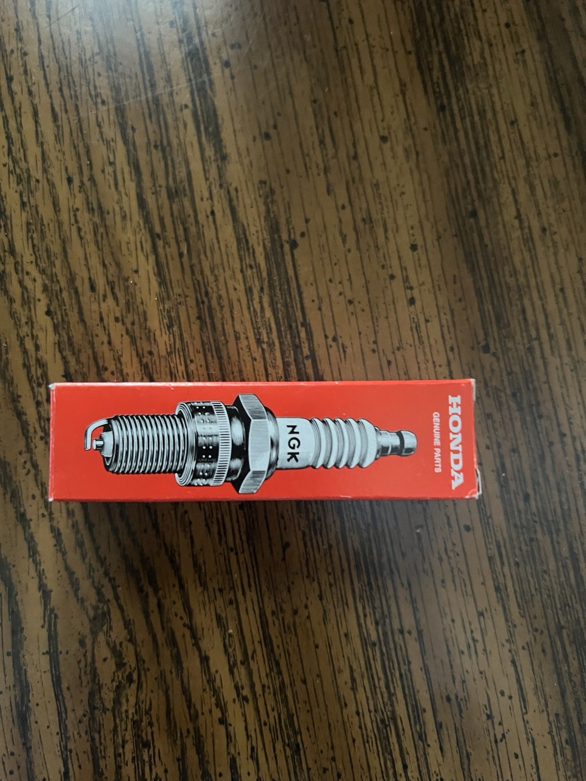 NIB Honda Genuine Parts, Motorcycle Spark Plug 9806658717 D8Ha Nos Oem