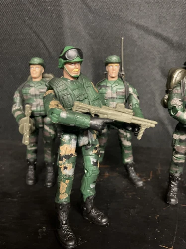 World Peacekeepers Power Team Elite Soldier Action Figures Lot of 4 1:18 B26 - Picture 2 of 8