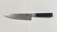 Shun Classic 8" Hollow Ground Chef's Knife DM0719 -slightly used.