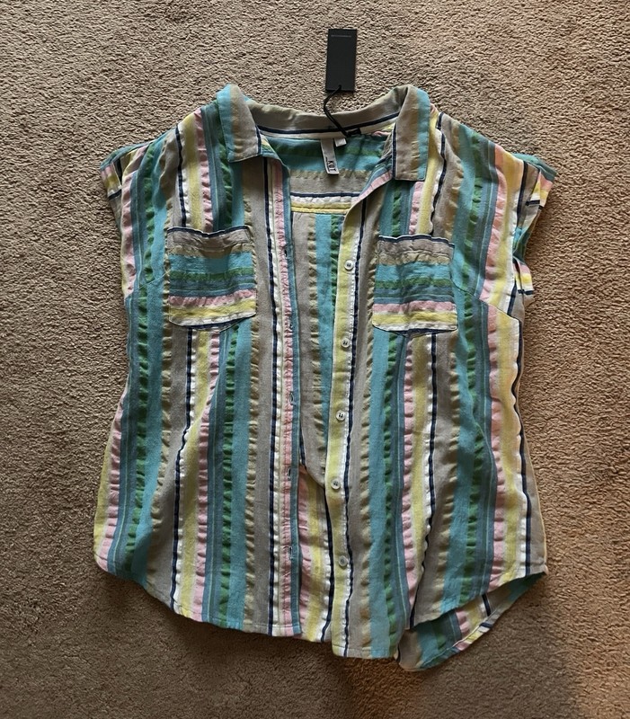 Kut from the Kloth Striped Button Down Top Short Sleeve Multicolor Pleat Back M