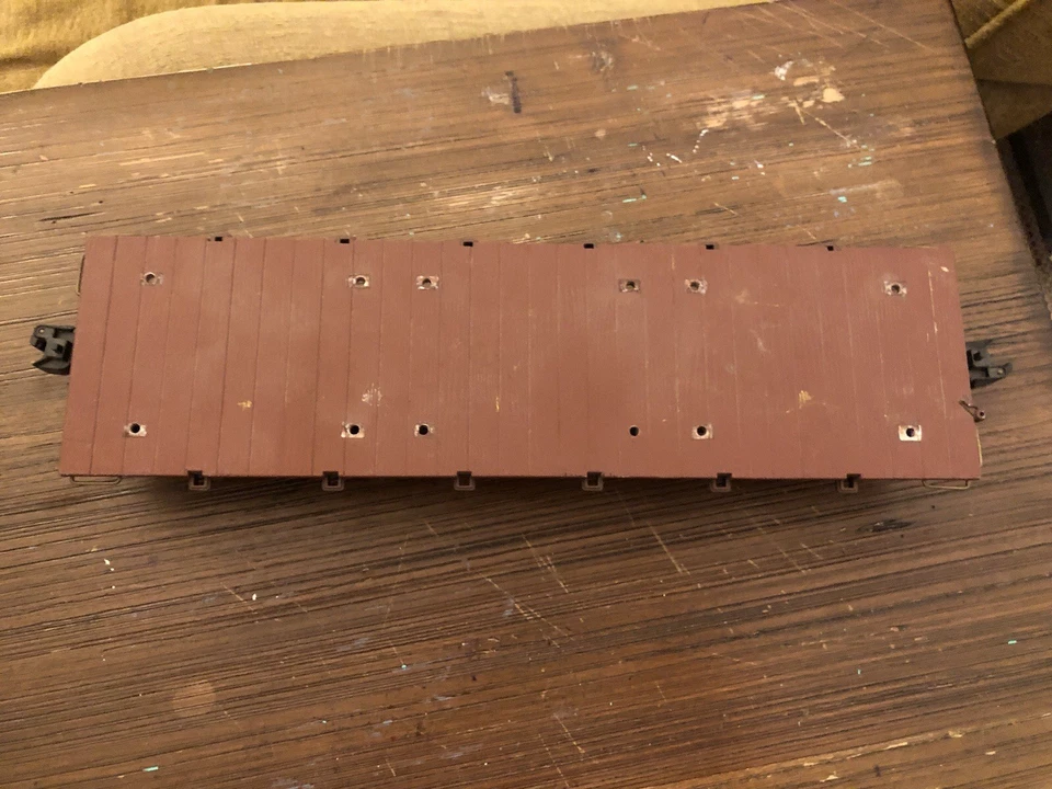 Aristo - Craft Trains Flat Car White Pass & Yukon RR Co #407 G Gauge  - Image 4 of 4