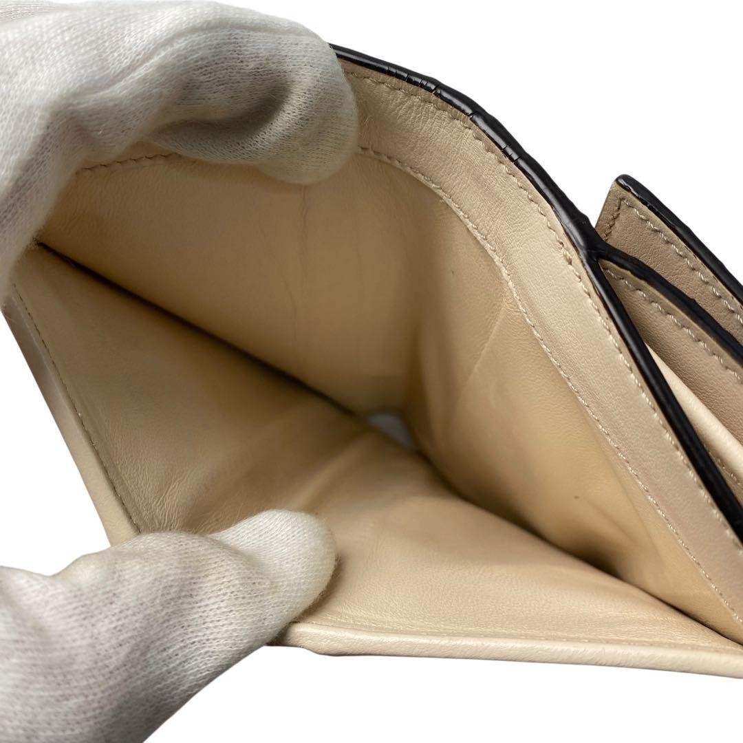 Fendi Trifold Wallet Python peekaboo excellent gi… - image 10