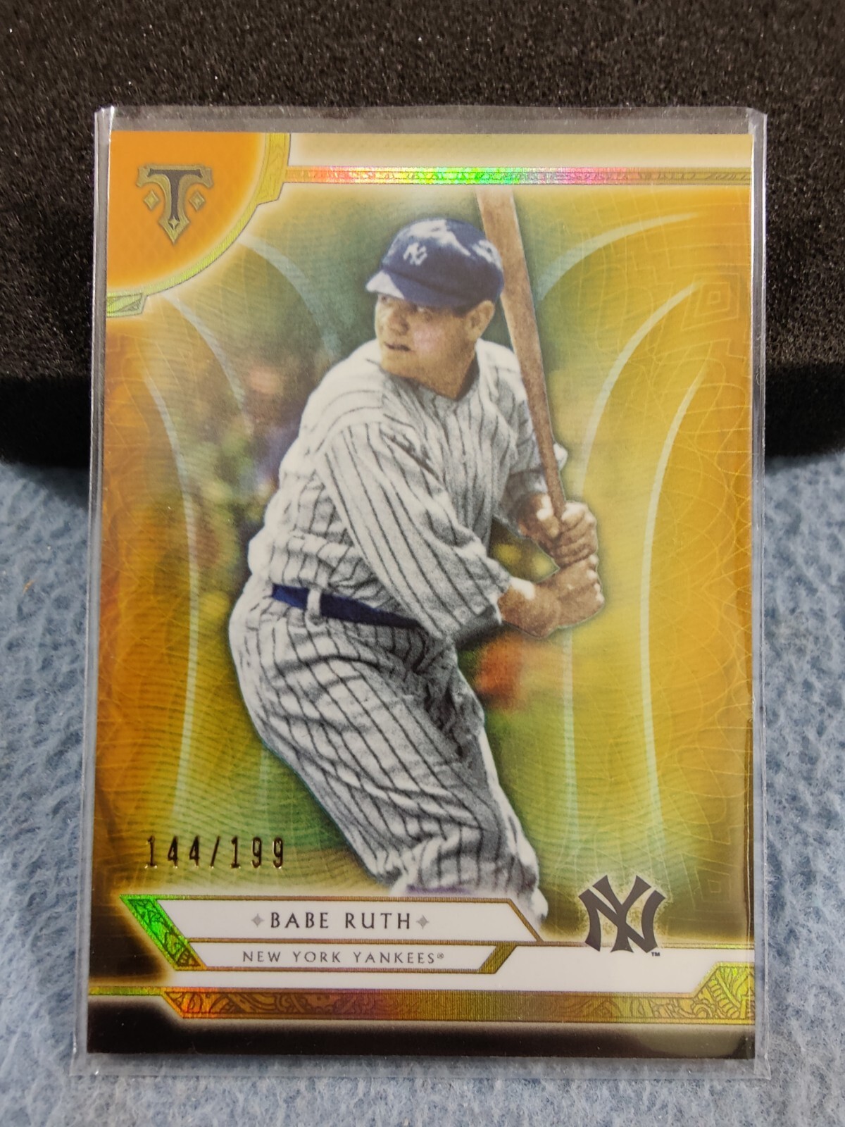 2018 TOPPS TRIPLE THREADS AMBER BABE RUTH #67 144/199 NEW YORK YANKEES