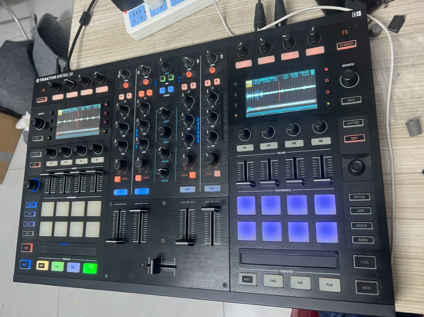 1pcs NI Traktor Kontrol S8 DJ Controller | eBay