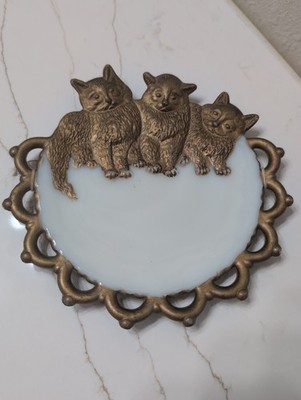 Antique Westmoreland Painted Milk Glass Plate 3 Kitten Cat Trio Lace