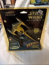 Star Wars - Episode 1 - Naboo Fighter - Flying Action Model Rocket - Estes