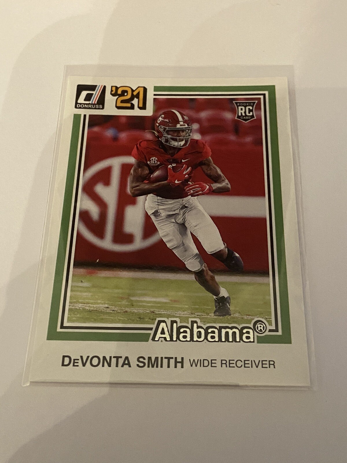 2021 Donruss DEVONTA SMITH Rookie Card #37