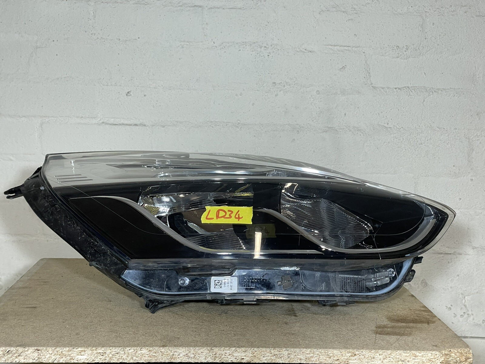 2019 Renault CLIO Mk4 Iconic Headlight Driver Side Right 