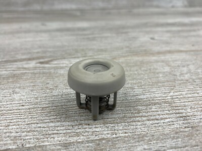 Fantom FM760 Bagless Technology, Twister Vacuum Bypass Valve