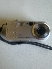 Sony Cyber-shot DSC-P5 3.2MP Digital Camera - Silver READ