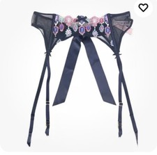 Victoria  s Secret Dream Angels Embroidered Garter Belt Size: XS/S MSRP 39.50