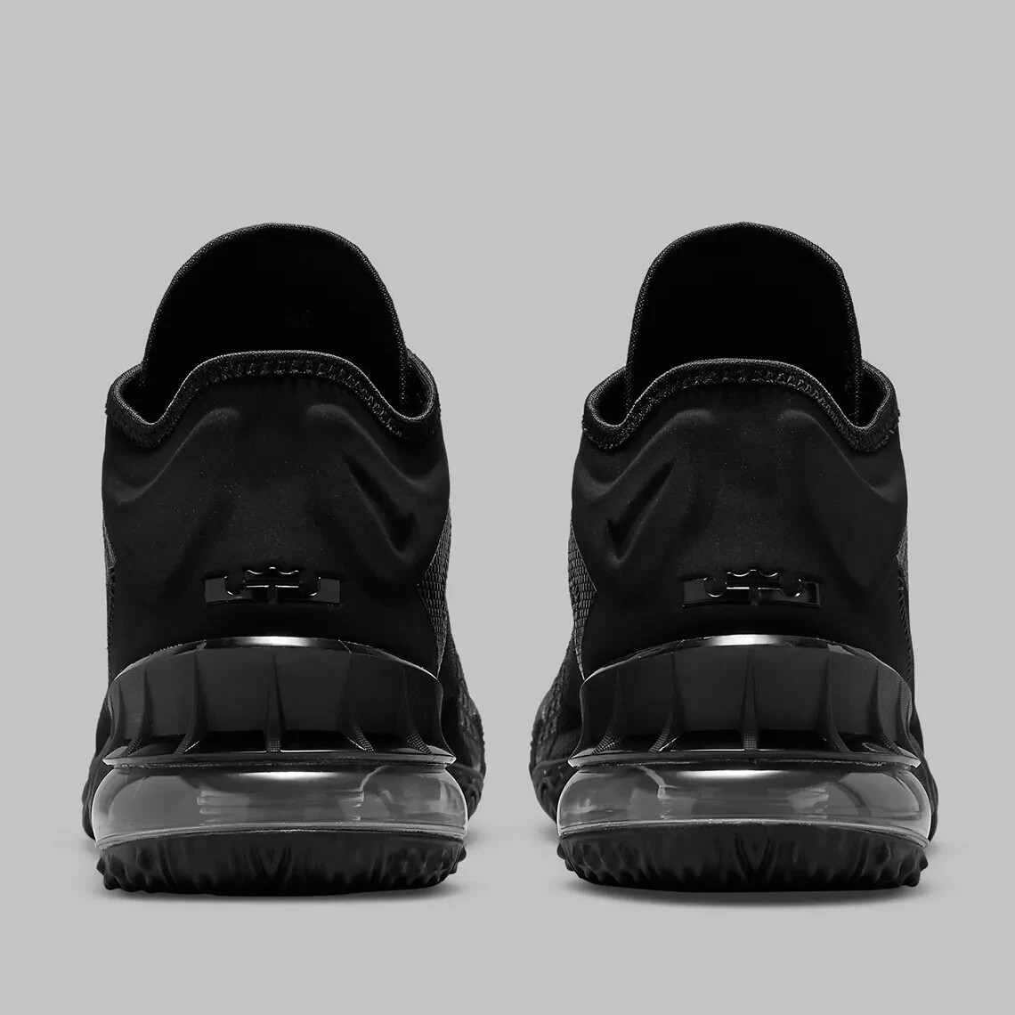 Nike LeBron James 18 Low Triple Black Zero Dark 23 CV7562  display picture 3