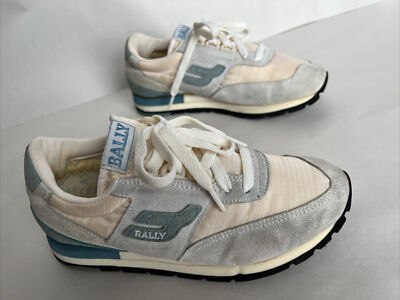 Vintage Bally 309478 Women' Size 6 Beige Gray Suede Nylon