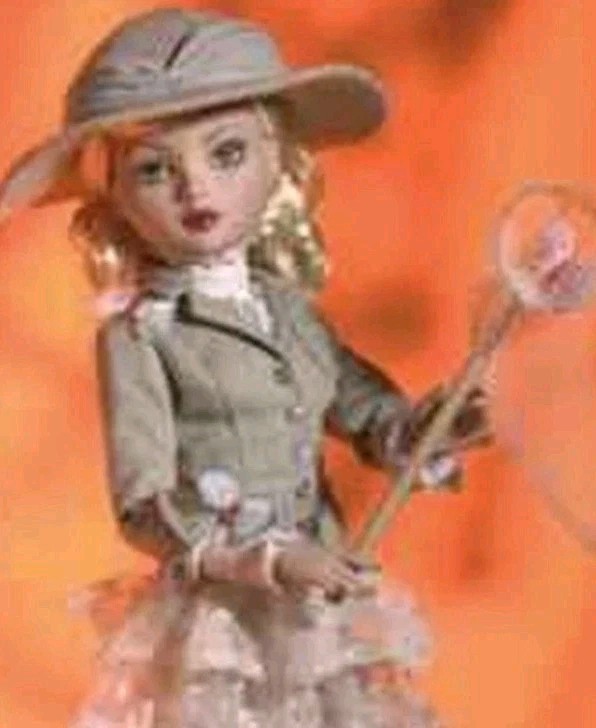 Tonner Ellowyne Endangered Species Ensemble Only No Doll Rare