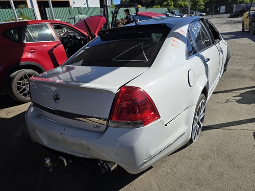 HOLDEN STATESMAN/CAPRICE DOOR TRIM LEFT FRONT, WN, BLACK, LEATHER, 05/13-12/17 - Picture 8 of 24