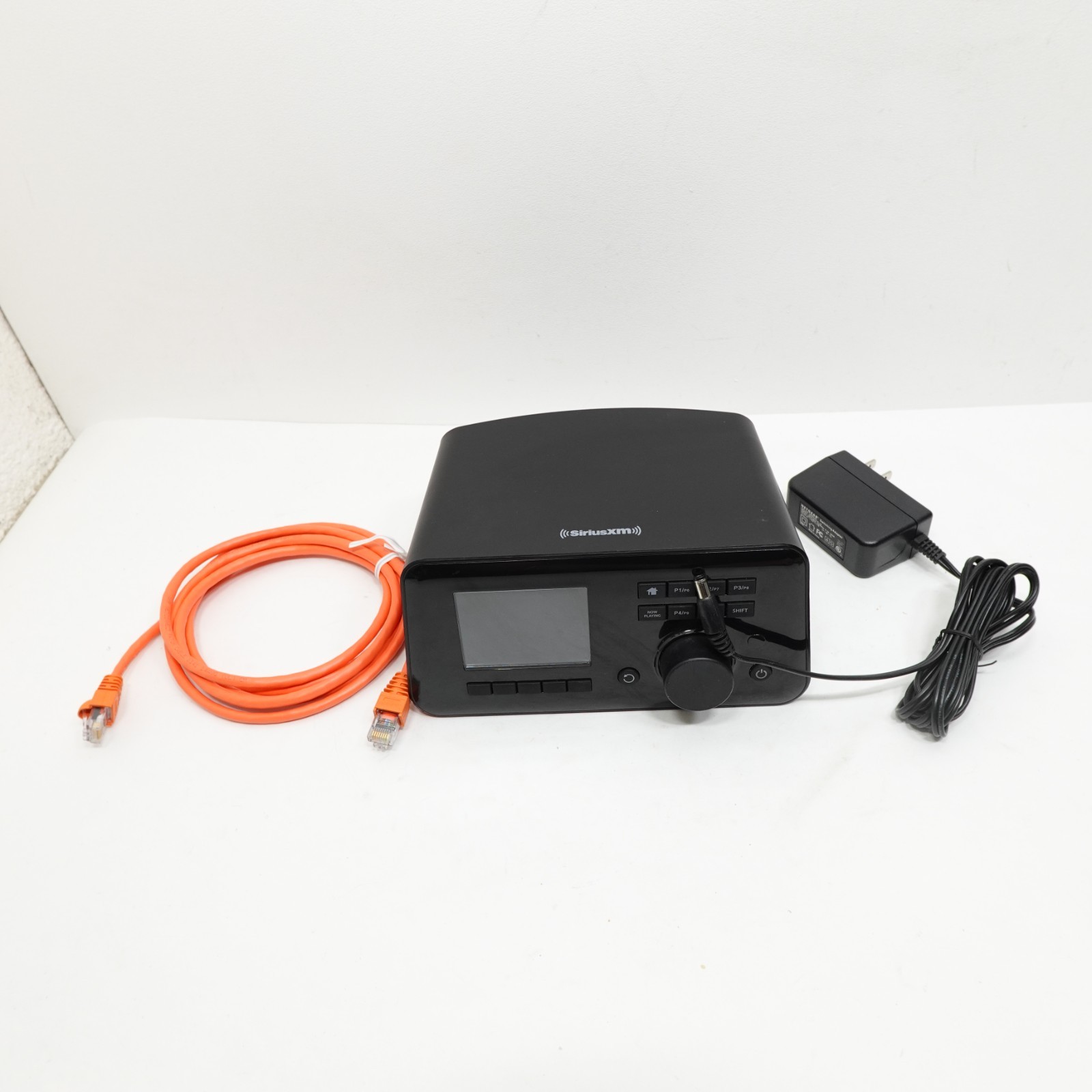 GDI-SXBR3 ForSirius XM Business Internet Radio  + AC Adapter