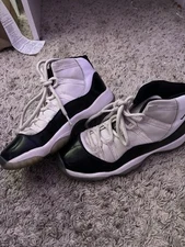 Air Jordan 11 concord retro 2018 . Used. Size 7