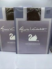 Vintage NOS 2 Pairs Gloria Vanderbilt Taupe Size B Daysheer Pantyhose Nylon New