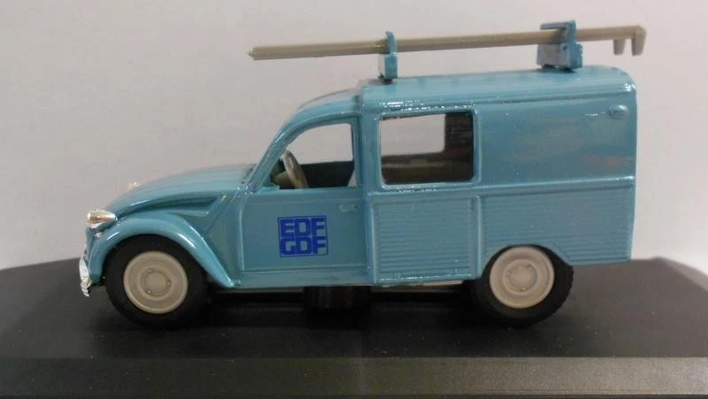 Eligor масштаб 1/43 литая модель 1332 CITROEN 3 CV 'EDF-GDF' синий - Изображение 2 из 4