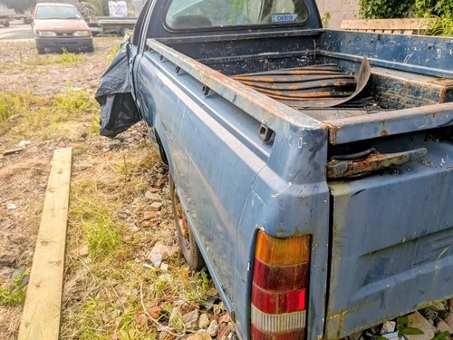 Ford P 100 Pick Up Turbo Diesel Spares or Repairs, Project - Picture 4 of 8