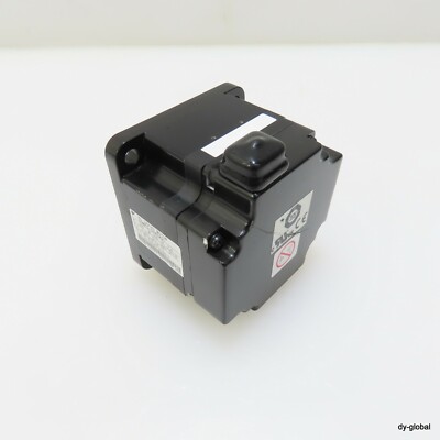 YASKAWA New but Scratched SGMPS-02ACA21 AC SERVO MOTOR 200W MOT-I
