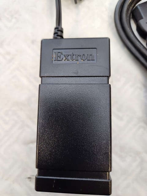 Extron Power Supply Adapter Output 12 VDC 1a 28-071-07lf for sale ...