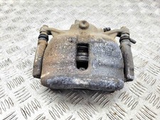 VOLKSWAGEN T-ROC 1.6 DIESEL FRONT LEFT PASSENGER SIDE BRAKE CALIPER 2019
