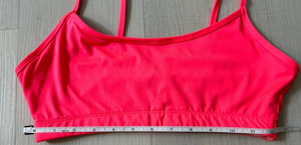 Sujetador deportivo FABLETICS talla?? Kate Hudson Hot Pink Foto 2 de 4