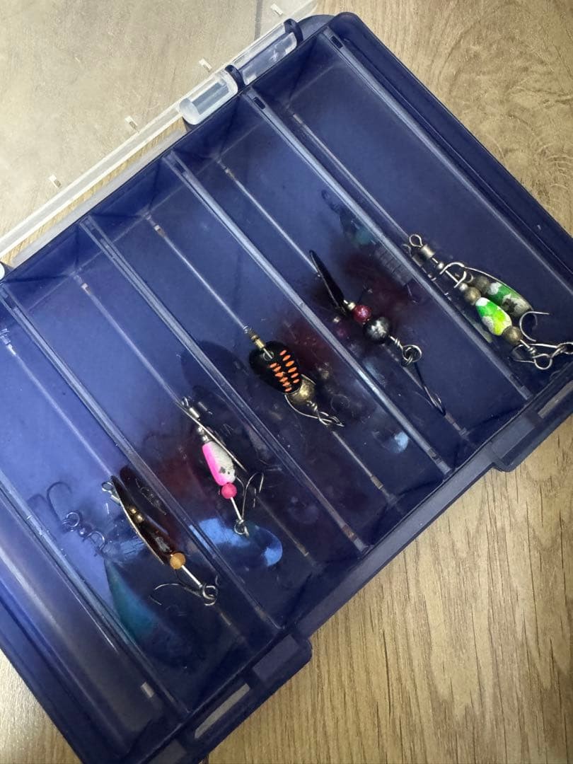 Old Plano 787 Tackle Box with Unused Jackson Meteora 45 Lures & Spinners - Image 8