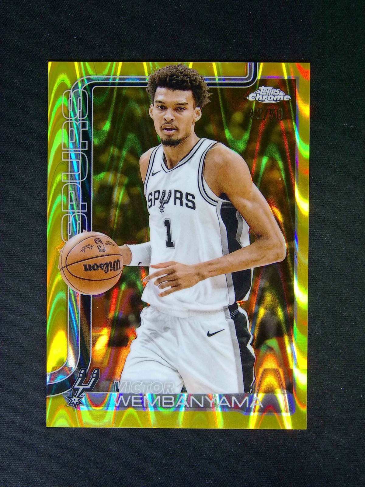 2025-26 Topps Chrome Victor Wembanyama #221 Gold Raywave Refractor /50