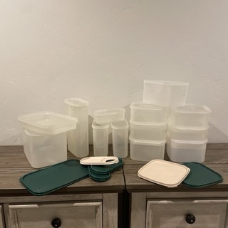 LOT 20 Tupperware Modular Mates 7 Square 2 Rectangular 4 Oval & 6 Various Lids