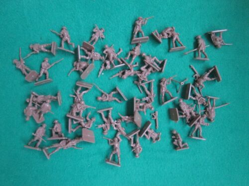 FULL SET OF 49 X WWII BRITISH 8TH ARMY - 1970'S OR 80'S - AIRFIX 1/72 SCALE - Afbeelding 1 van 1