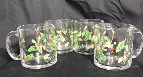 4 Piece Set Clear Christmas Mugs by Libbey Glass Co Holiday Holly Berries USA